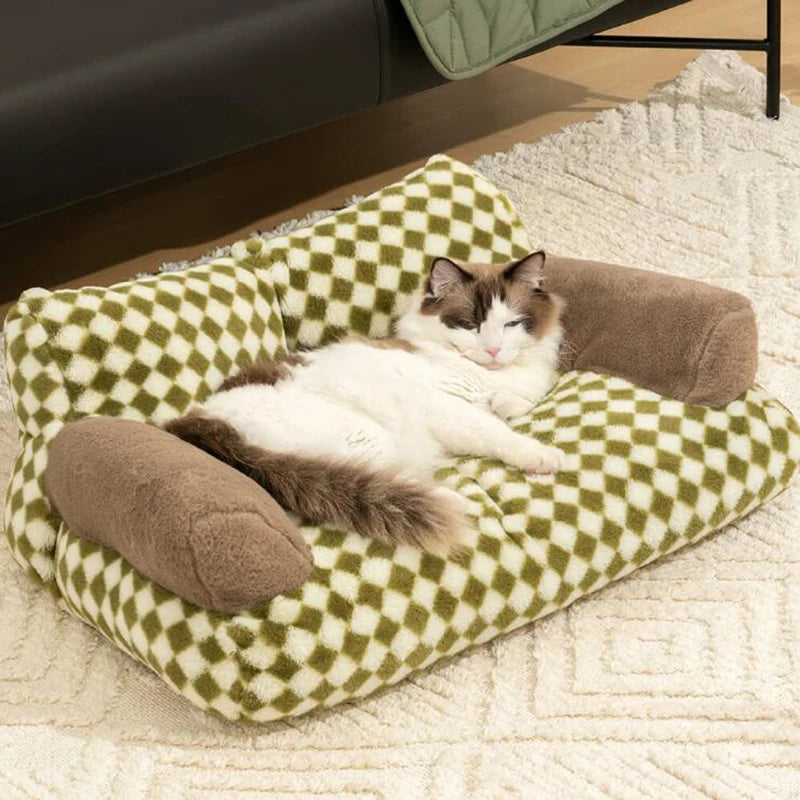 Winter Plush Cat & Dog Bed – Orthopedic Cushion Sofa